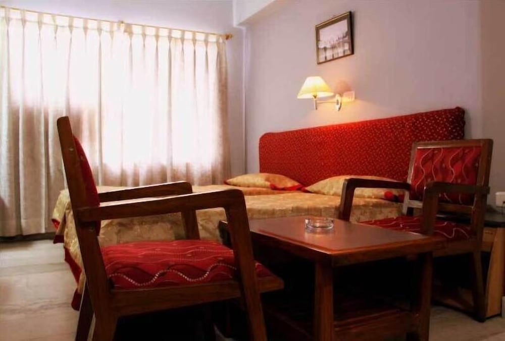 Фото Pallavi International Hotel