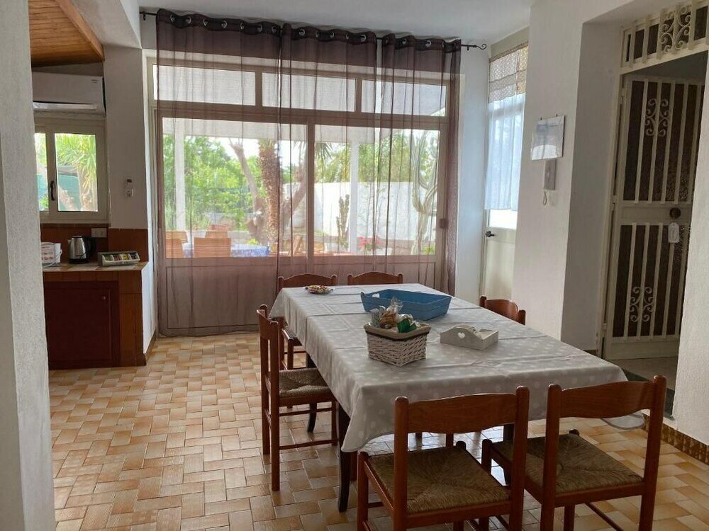 Фото B&b Villa Prisiclla