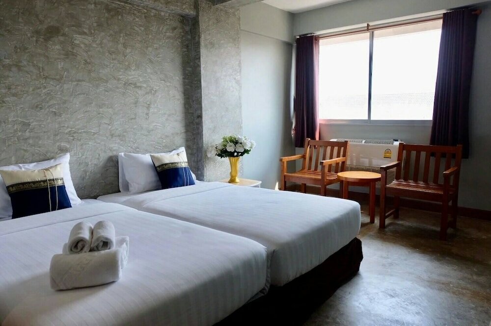 Фото Happyland Mansion