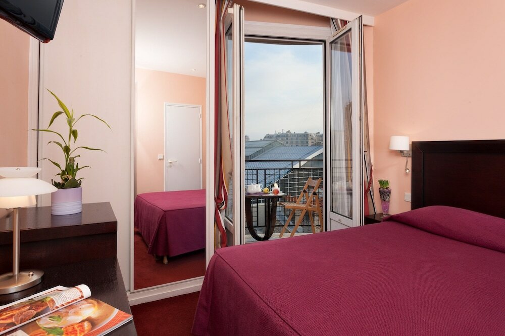 Фото Hotel Virgina