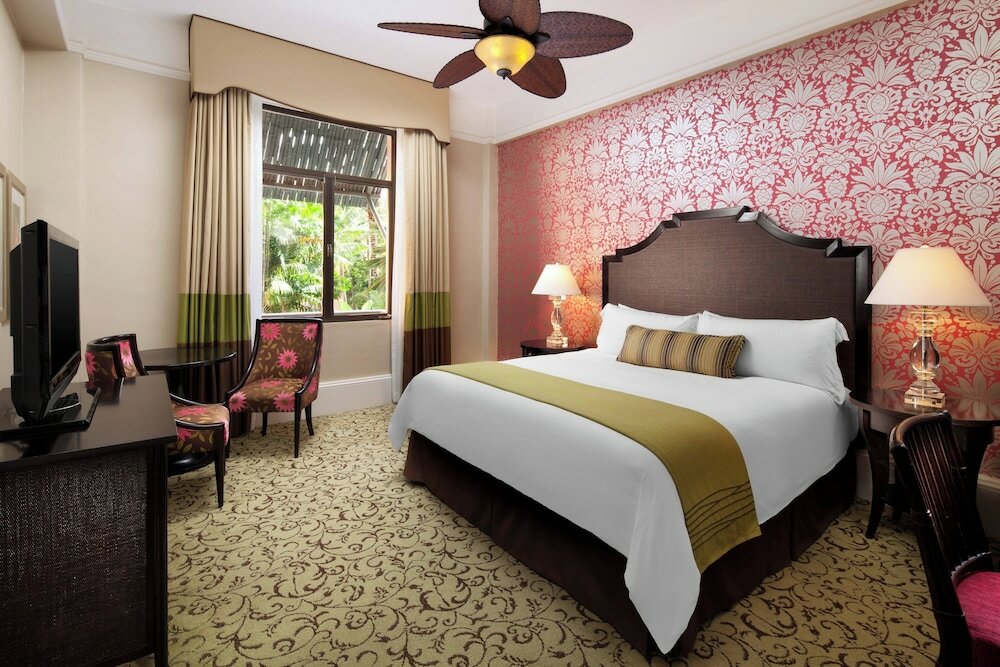 Фото The Royal Hawaiian, a Luxury Collection Resort, Waikiki