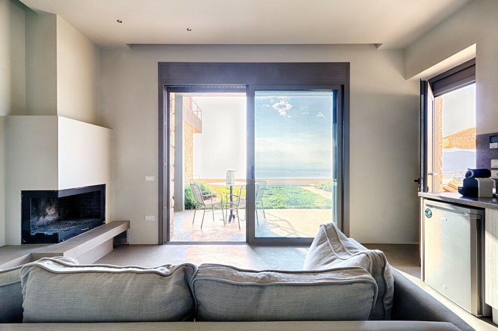 Фото Euphoria Suites