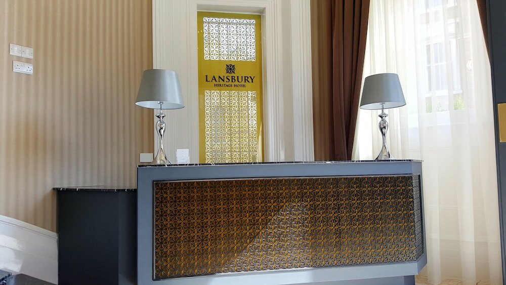 Фото Lansbury Heritage Hotel
