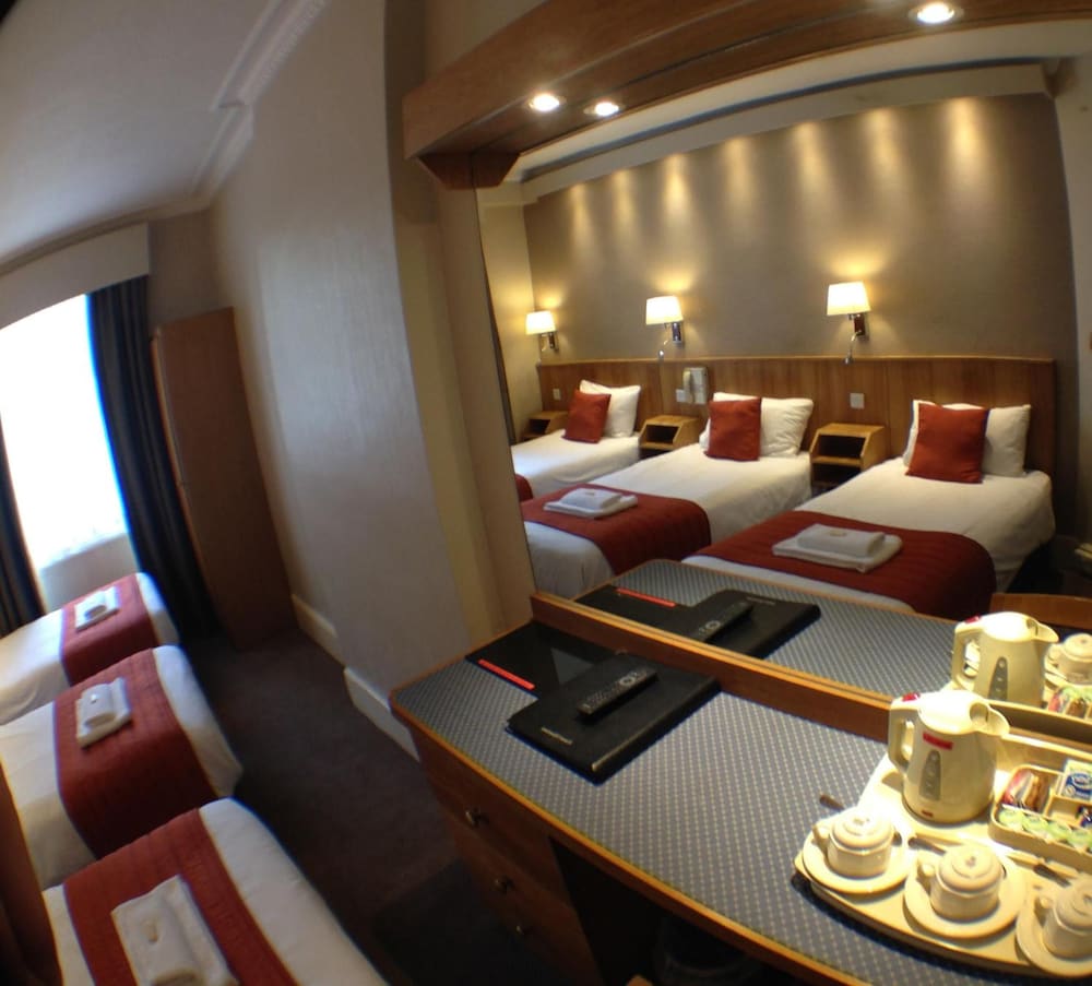 Фото Columbus Hotel