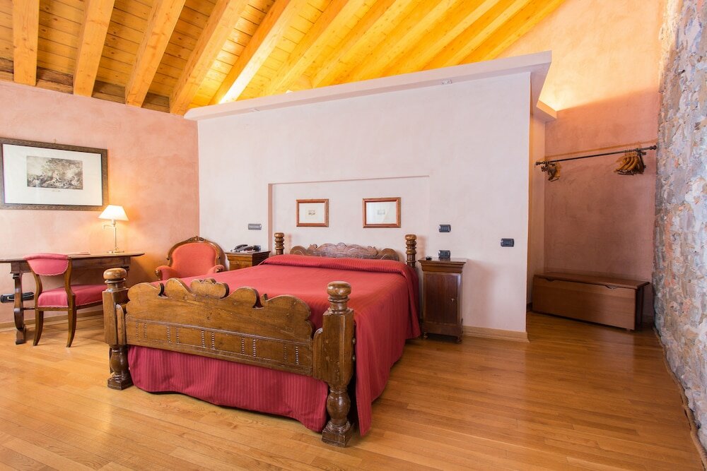 Фото Grand Hotel Entourage Palazzo Strassoldo