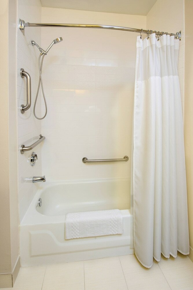 Фото Fairfield Inn Pensacola