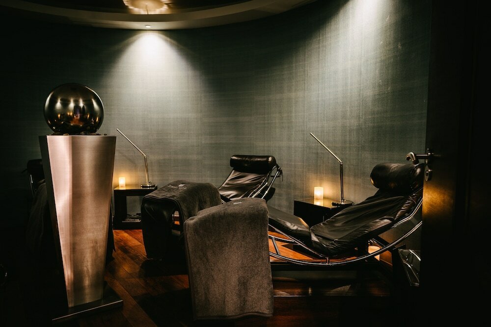 Фото Rowton Hall Hotel and SPA