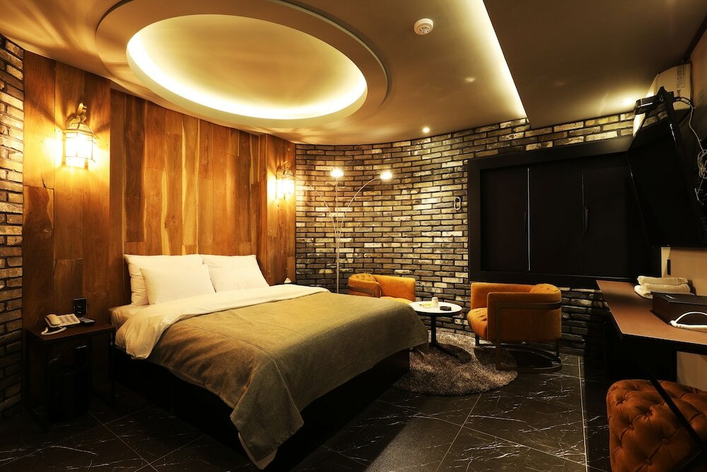 Фото Rainbow Hotel