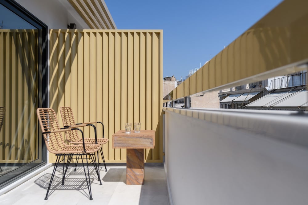 Фото Fos DownTown Suites