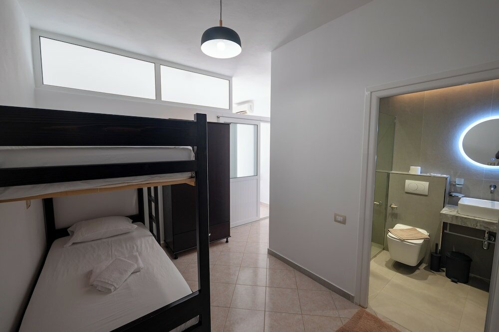 Фото Hotel Mariksel