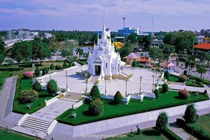 Хостел Blu Monkey Hub and Hotel Suratthani