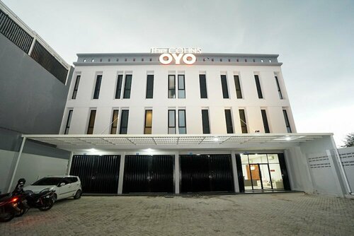 Гостиница Oyo 449 The Colins в Провинции Восточная Ява
