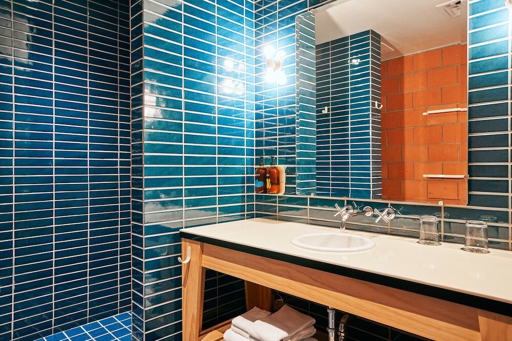 Фото The Carpenter Hotel