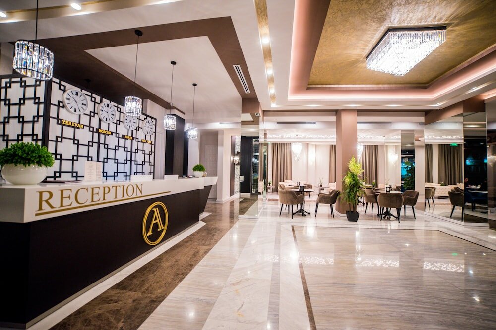 Фото Aghababyan's Hotel