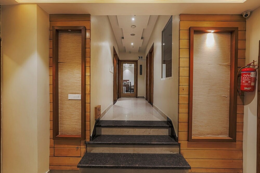 Фото 182360715192