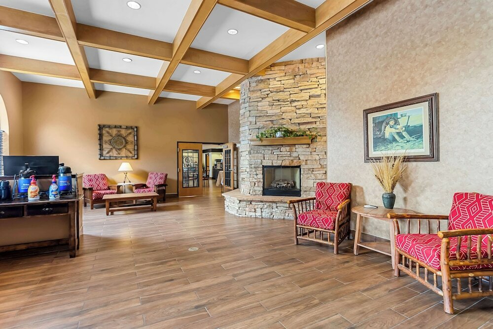 Фото Best Western Moriarty Heritage Inn