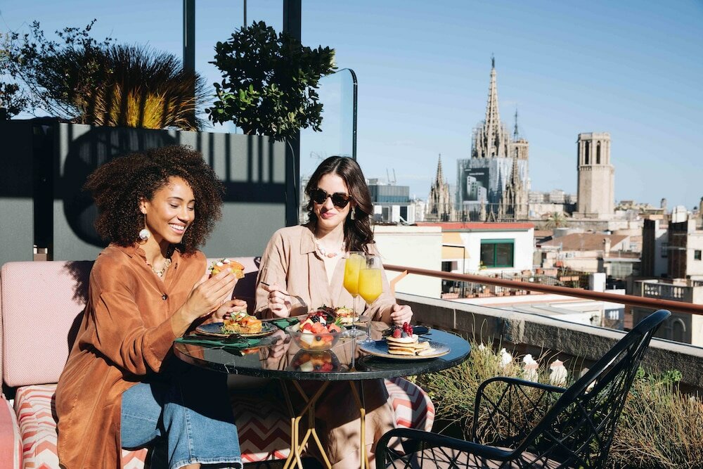 Фото Kimpton Vividora Hotel, an Ihg Hotel