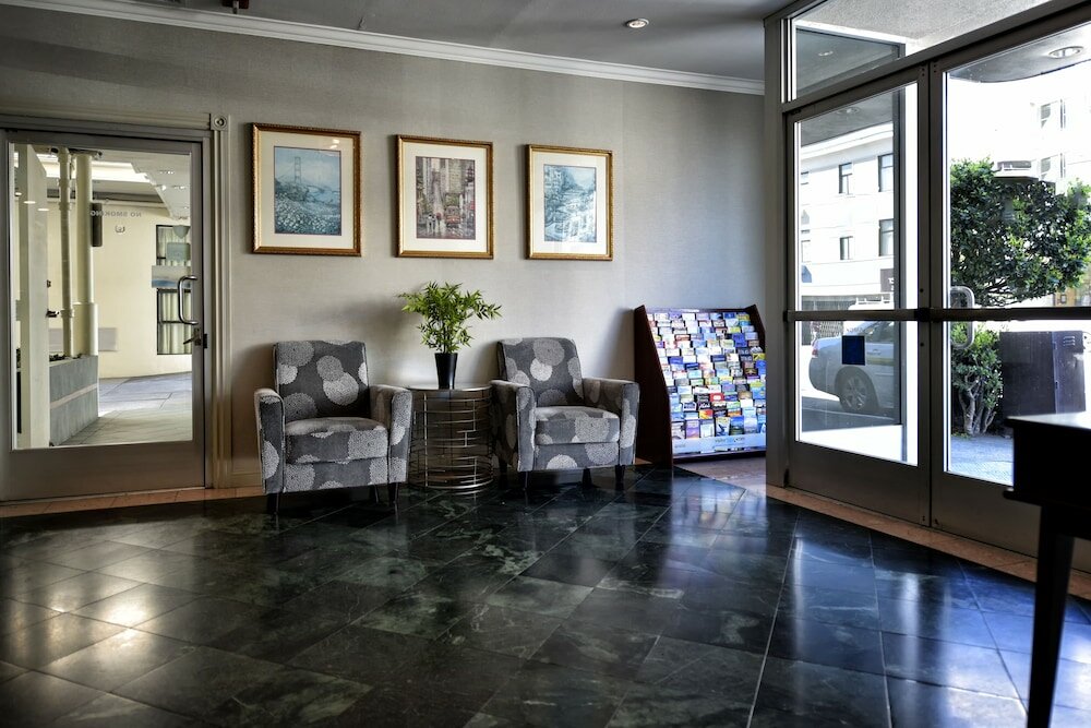 Фото City Center Inn & Suites