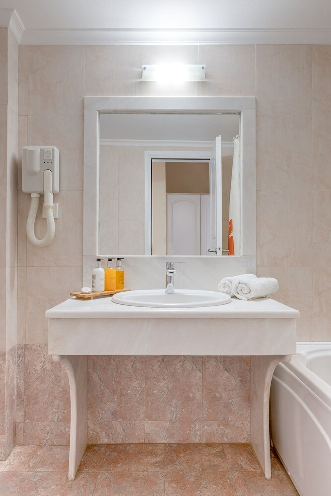 Фото Epavlis Hotel & SPA