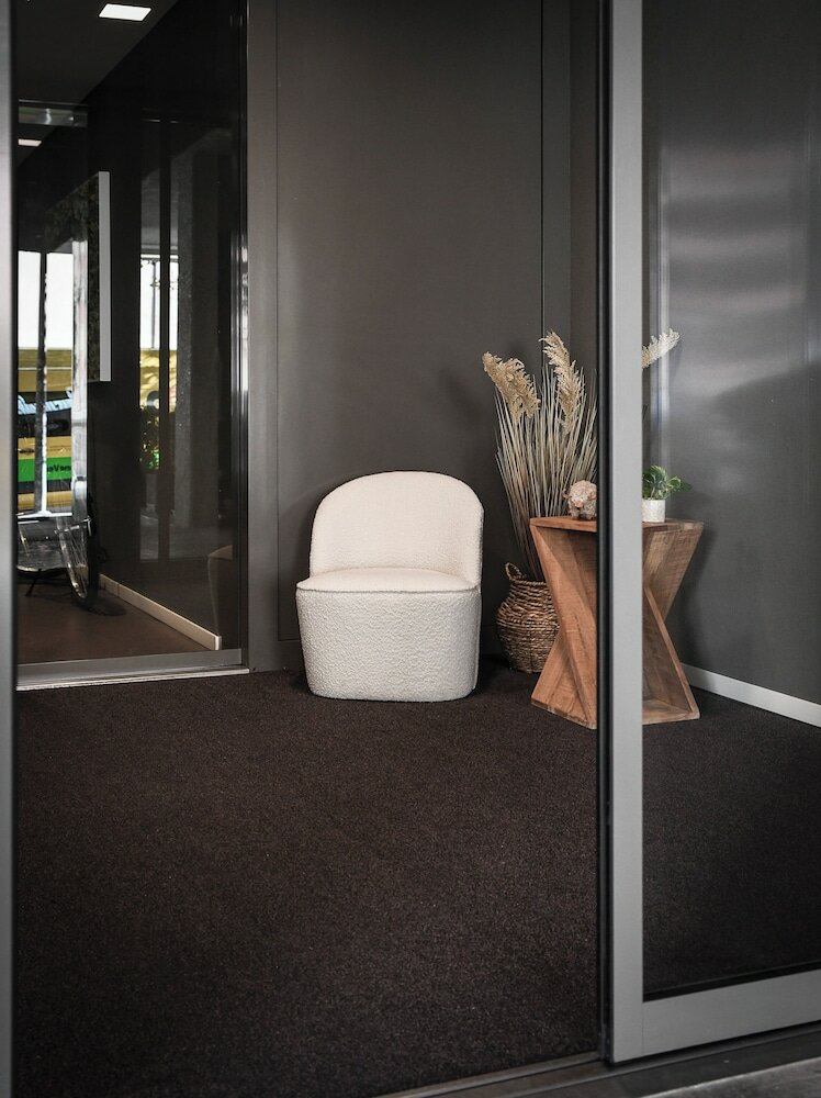 Фото Home Swiss Hotel