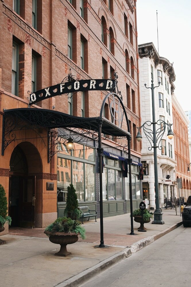 Фото The Oxford Hotel