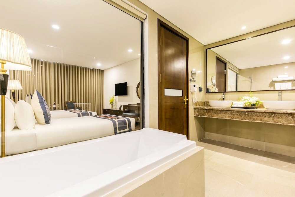 Фото Khách Sạn Balcona Đà Nẵng
