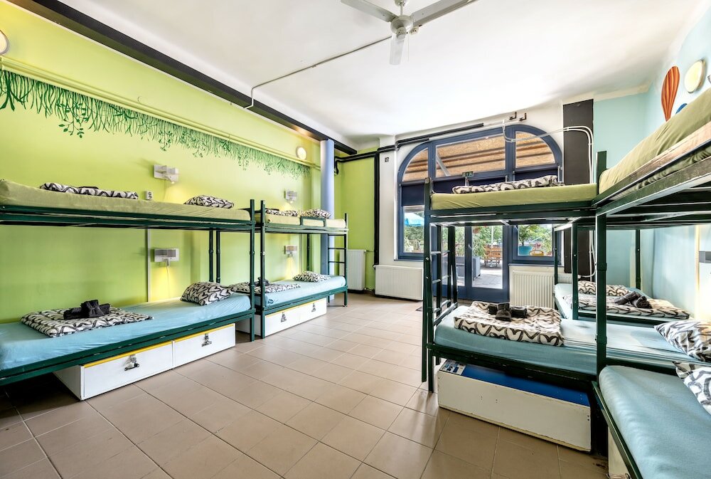 Фото Island Hostel