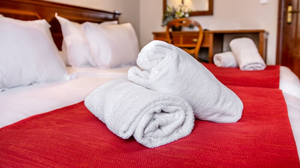 Фото Отель Reina Cristina