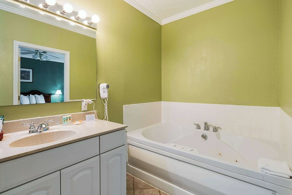 Фото Quality Inn Weston