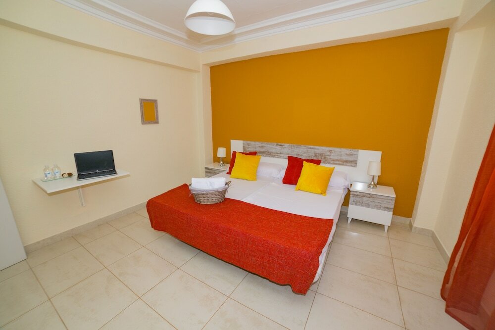 Фото Old Town Alicante