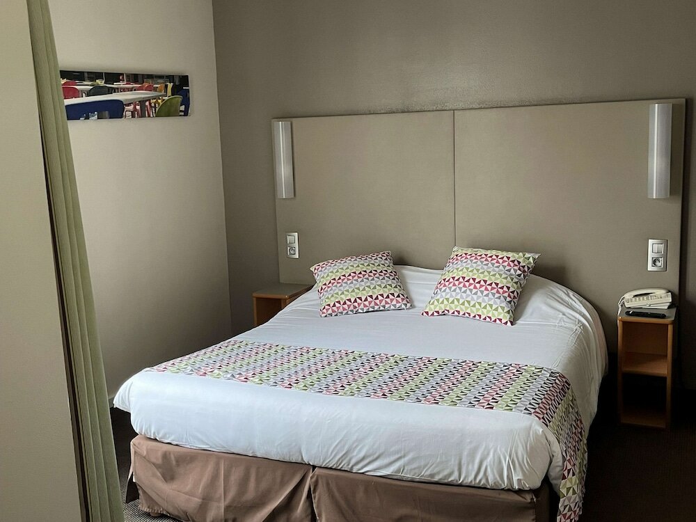 Фото Campanile Paris 14 Maine Montparnasse