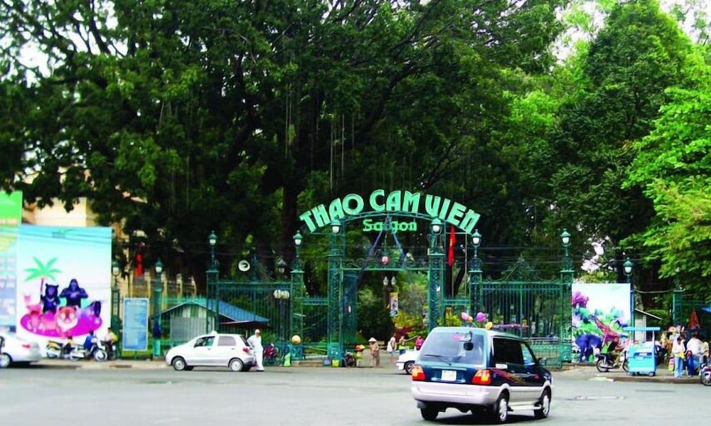 Фото отеля 2