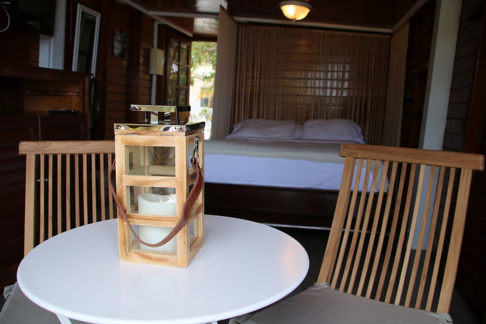 Фото Coral Reef Beach Aruba