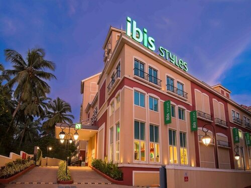 Внешний вид отеля Ibis Styles Goa Calangute Hotel в Калангуте, фото 1