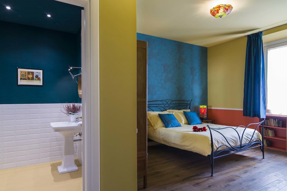 Фото Frími Boutique Rooms B&b