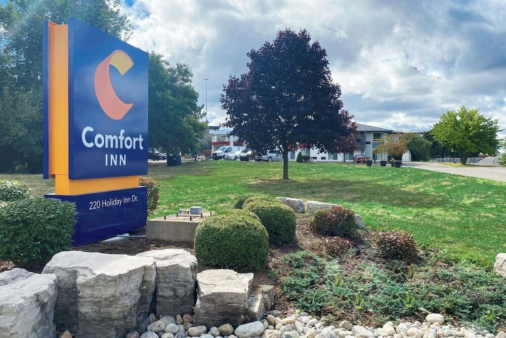 Фото Comfort Inn Cambridge