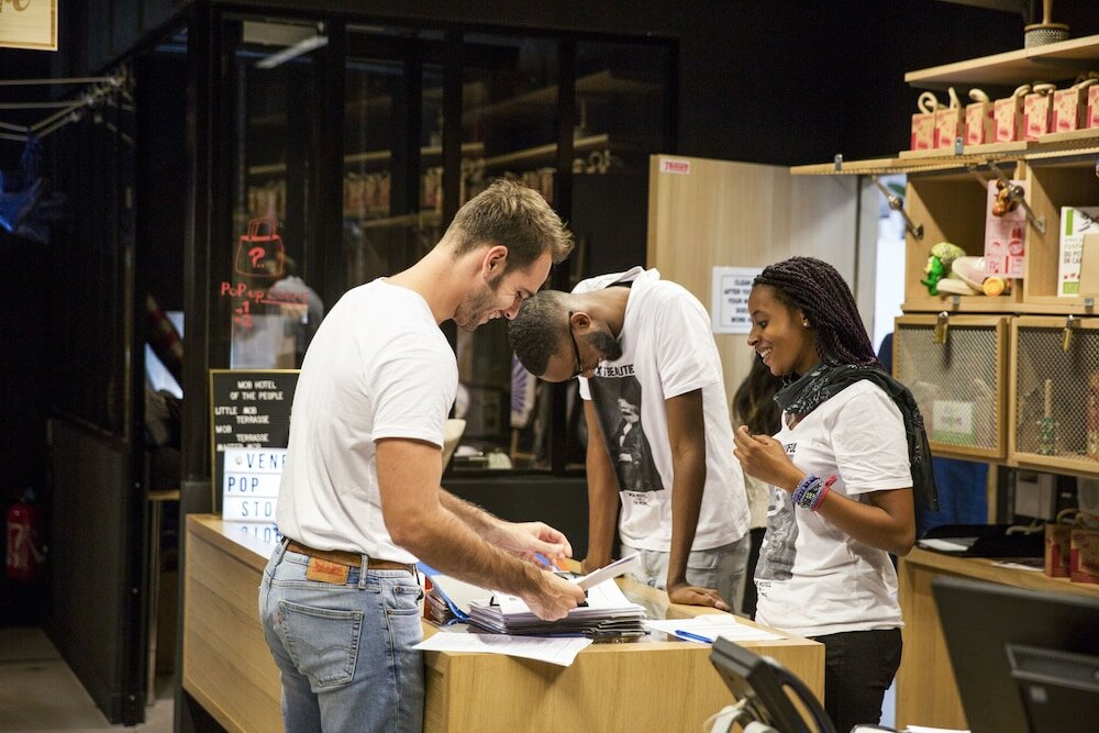 Фото Mob Paris Les Pouches
