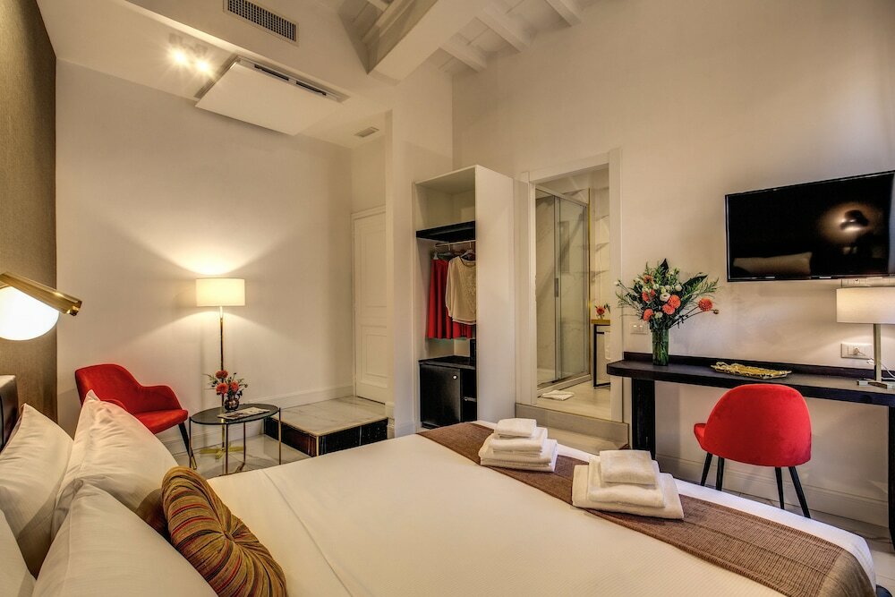 Фото Little Queen Pantheon Residence