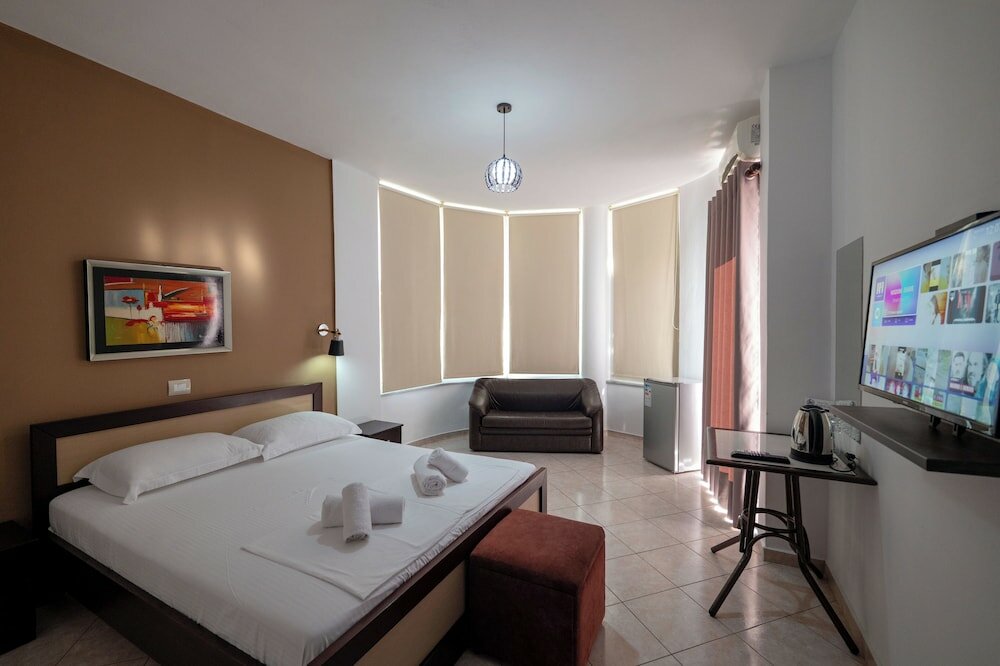 Фото Hotel Mariksel