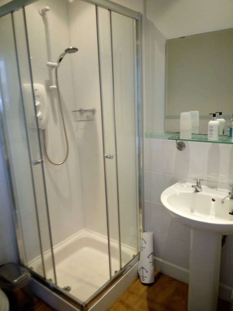 Фото Dunallan House