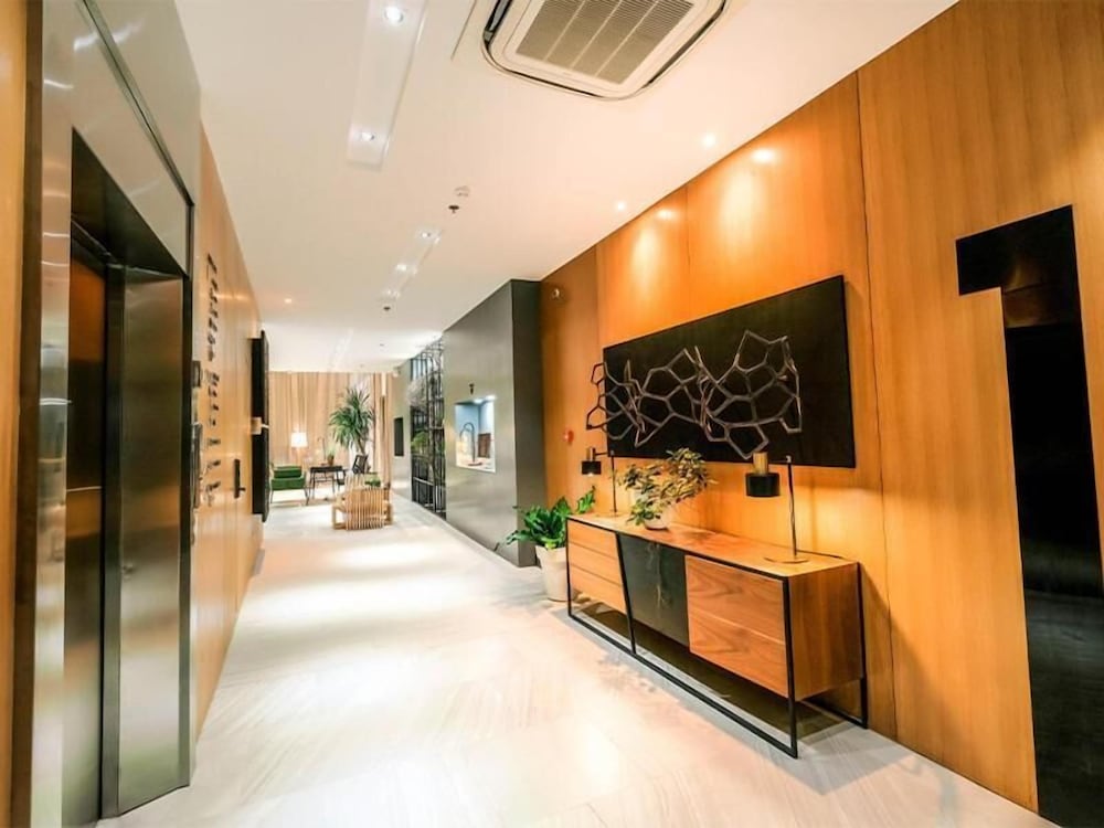 Фото Avior Hotel