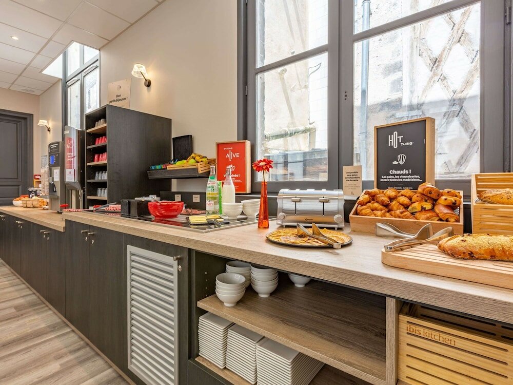 Фото Ibis Blois Centre Château