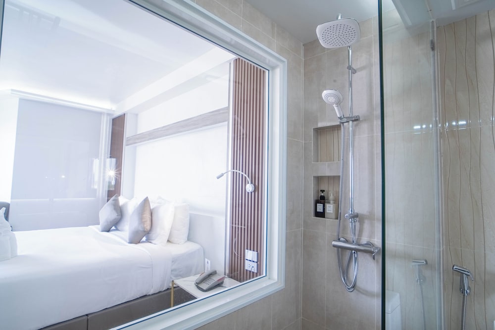 Фото Thong Tarin Hotel