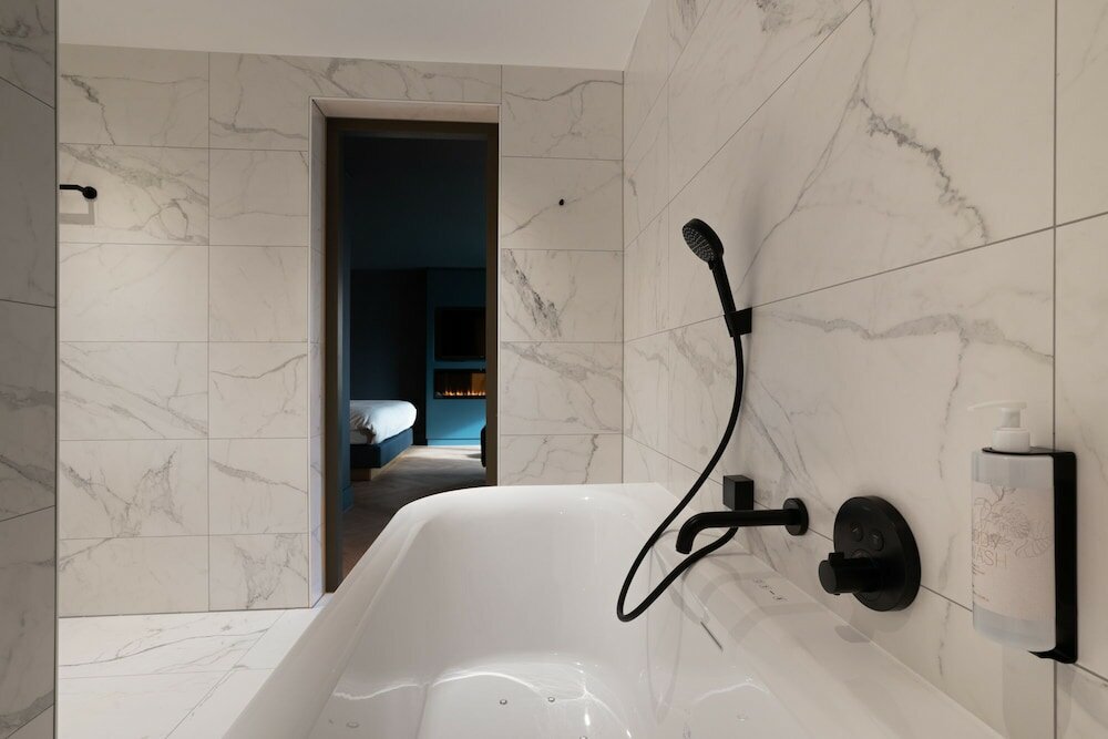 Фото Theaterhotel De Oranjerie