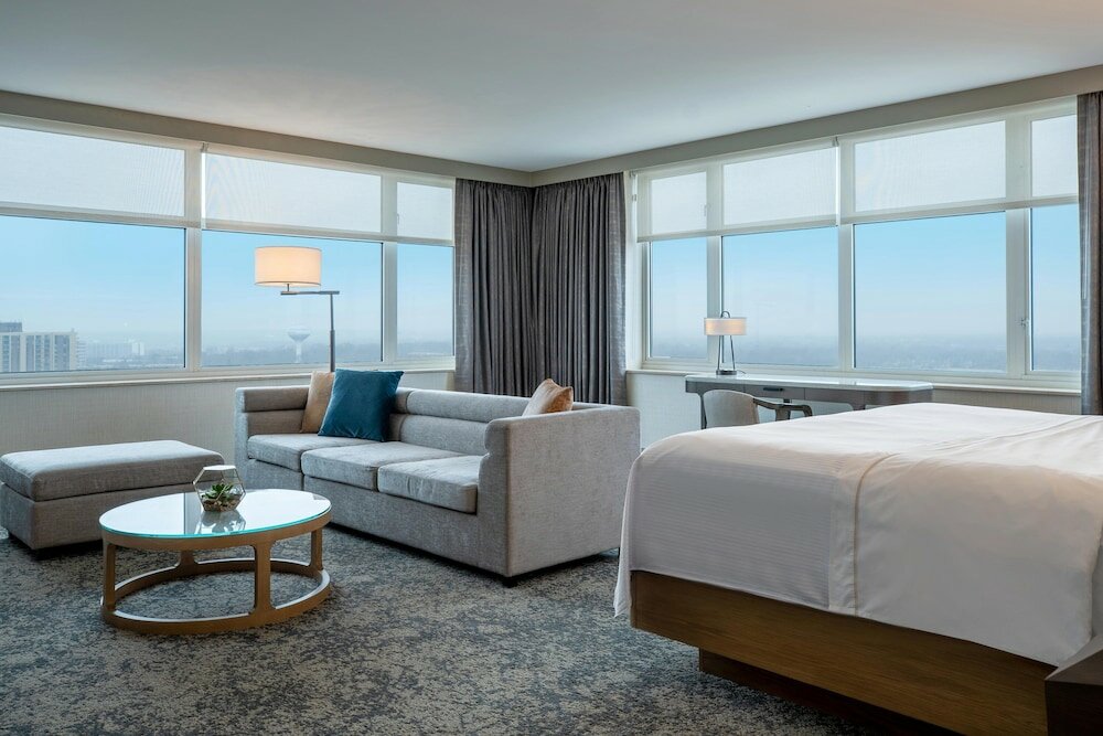 Фото The Westin Chicago Lombard