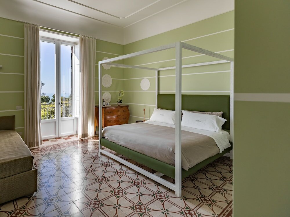 Фото Euterpe L. H. T.