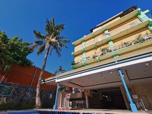 Гостиница Metro Park Hotel Cebu City