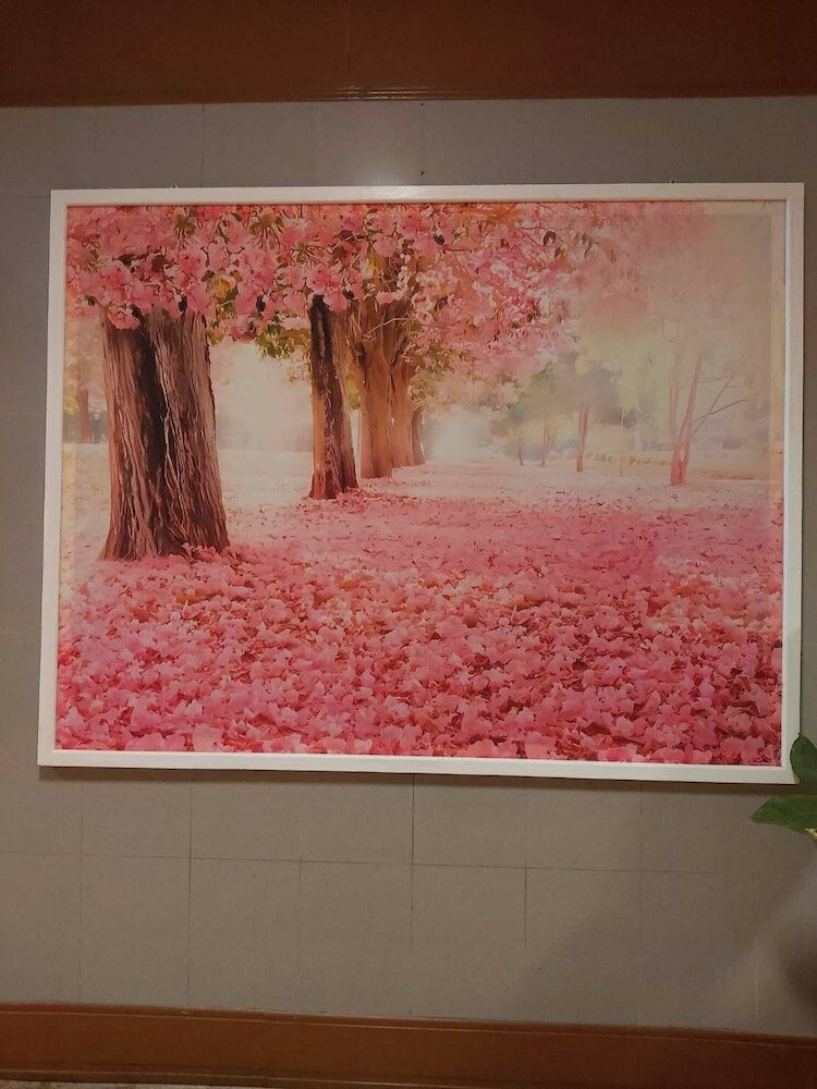 Фото Suriwong Chumphon Hotel