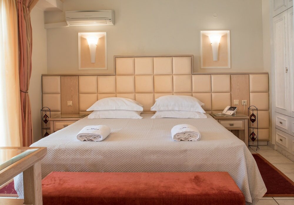 Фото Hotel Strass