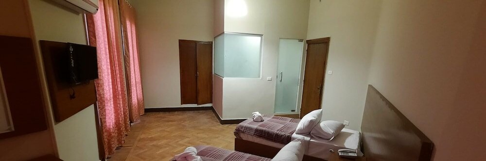 Фото Nitocrisse Hotel